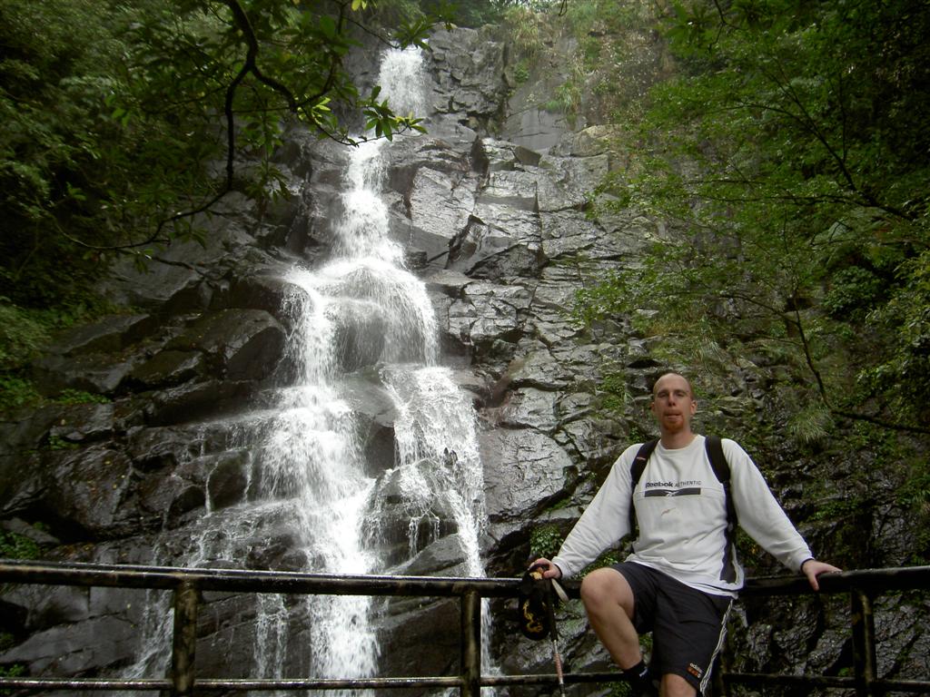 Ch'ingshan Waterfall061002Stefan_2 (Large)